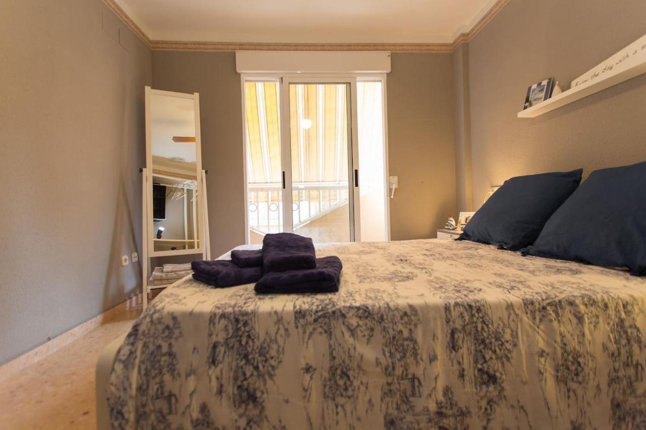 Nice Apartment Close To Mercado Central Alicante Eksteriør billede